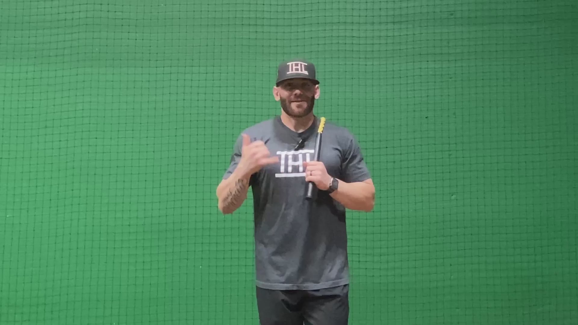 Load video: DISCOVER THE POWER OF THE ROPE BAT®